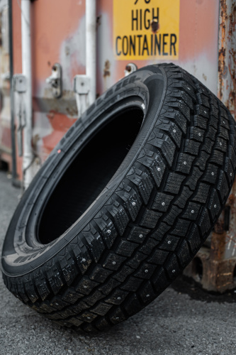 фото протектора и шины Ice Blazer WST2 LT Шина Sailun Ice Blazer WST2 LT 275/65 R18 116S