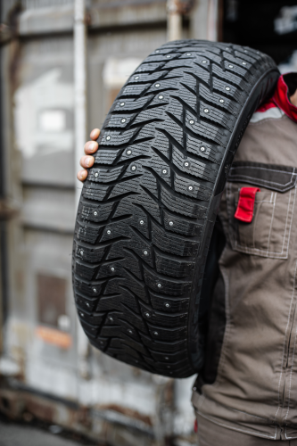 фото протектора и шины Ice Blazer WST3 Шина Sailun Ice Blazer WST3 175/65 R15 84T