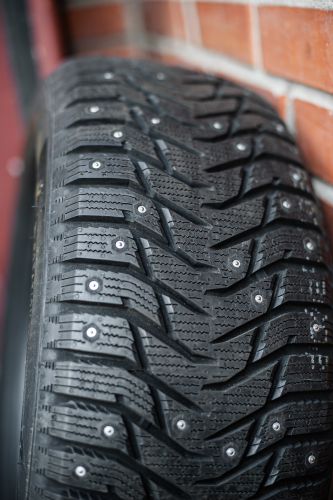 фото протектора и шины Ice Blazer WST3 Шина Sailun Ice Blazer WST3 225/45 R18 95T